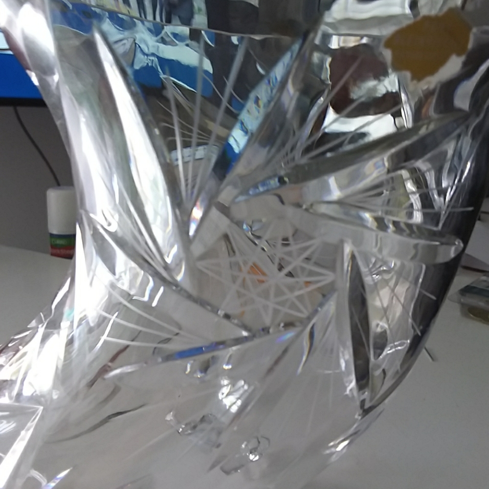 Handcut German Crystal Cornucopia - Picture 2 of 7